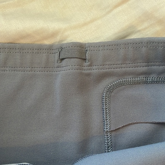 Athleta Color Block All In 7/8 Tight size medium - Picture 15 of 15